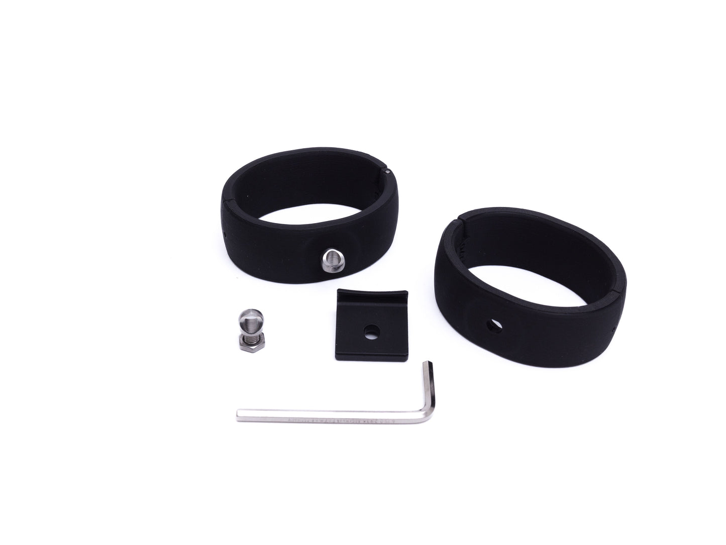 SALE: Quick Shackles Adapt starter - the new bondage system for endless possibilities. Circumf. 140mm