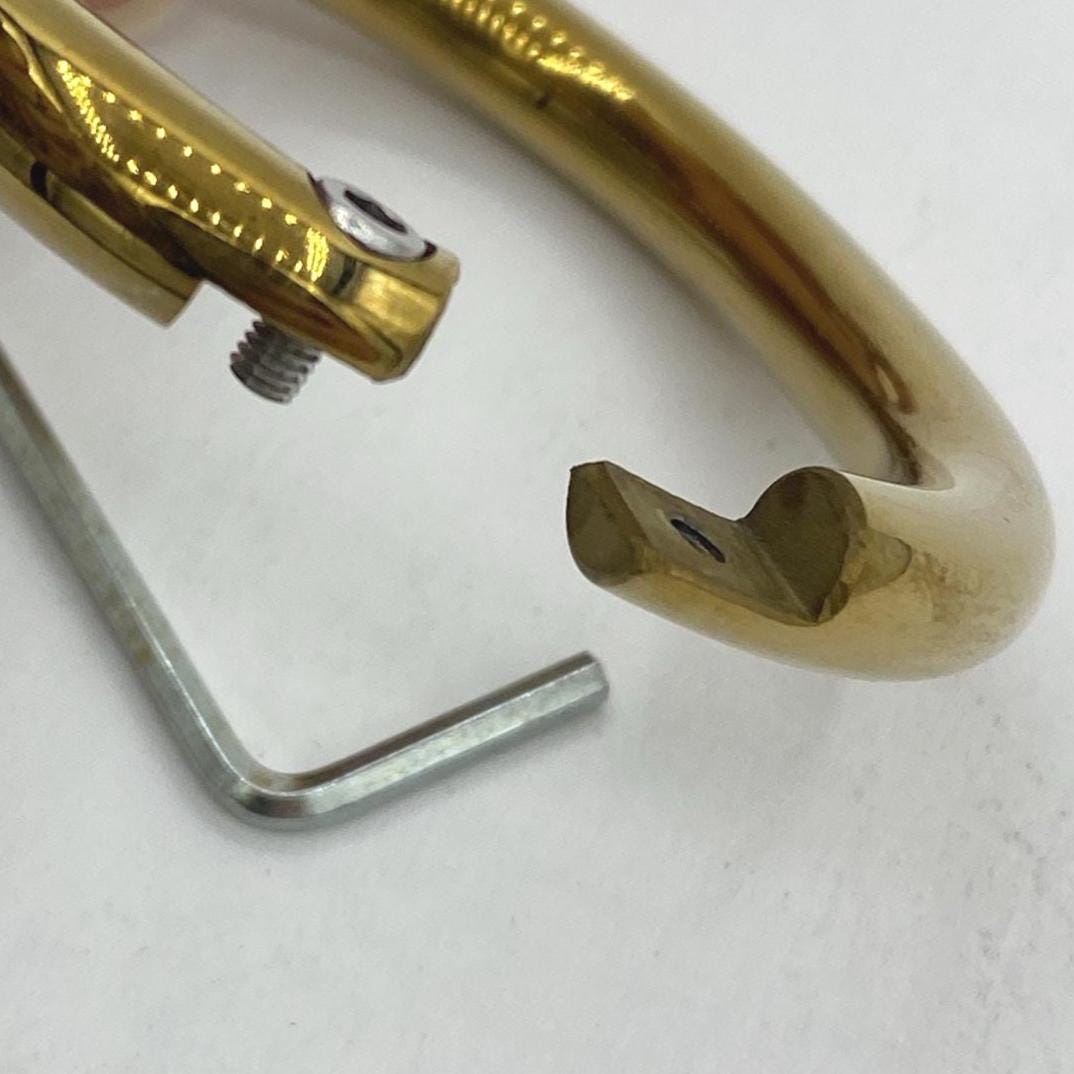 Gold handcuffs 15 Circumf.