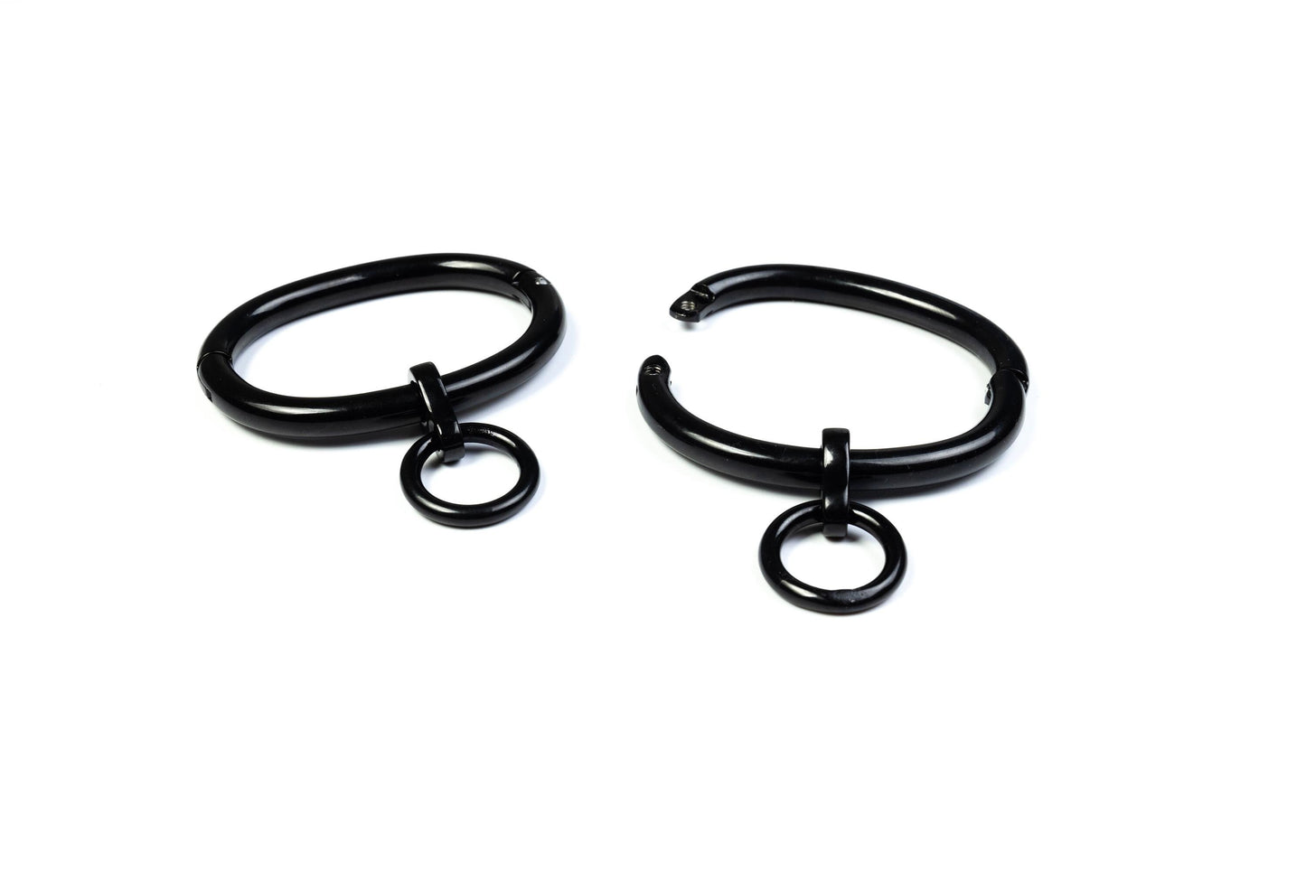 Eternity Cuffs with removable Rings 8mm black