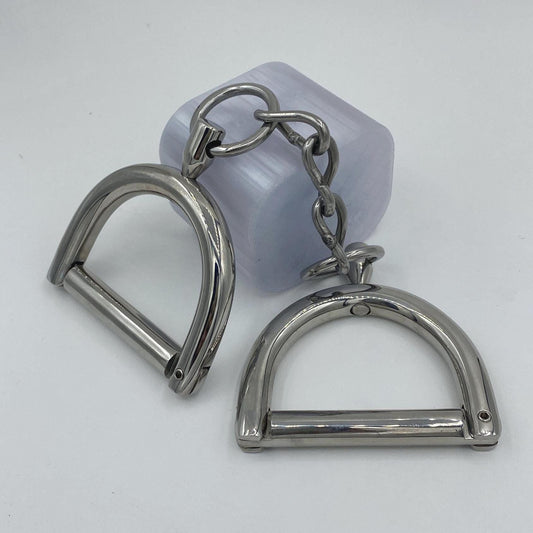 Handcuffs with keys