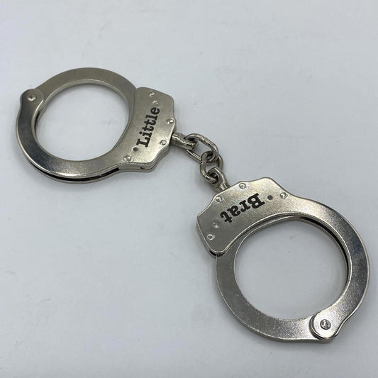 Handcuffs with keys
