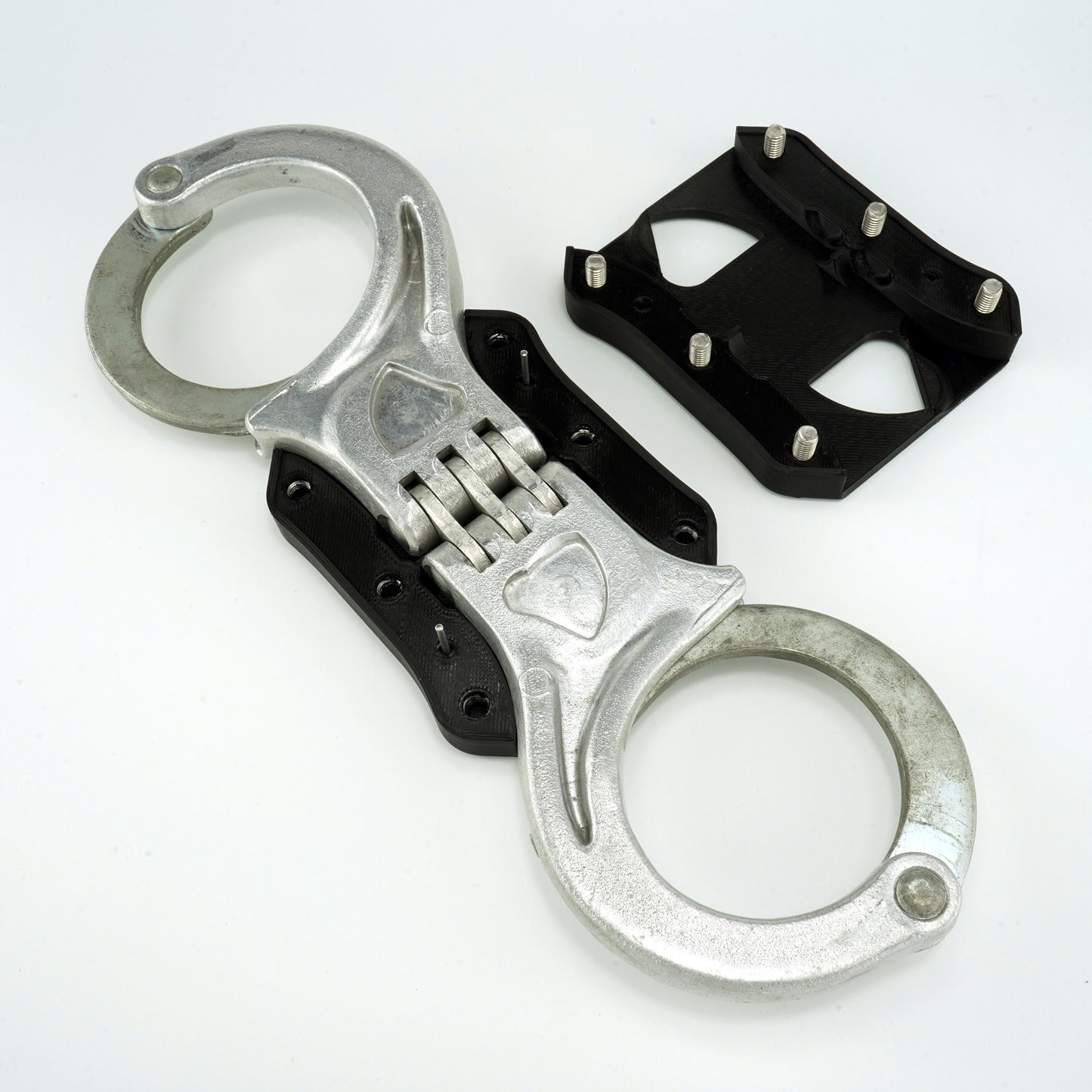 MakeItRigid stiffener for handcuffs "Schutzmarke Deutsche Polizei"